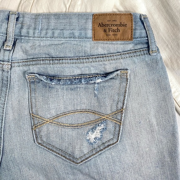 Abercrombie & Fitch Y2k Vintage look Low Rise Jean Shorts 26 - Picture 3 of 3